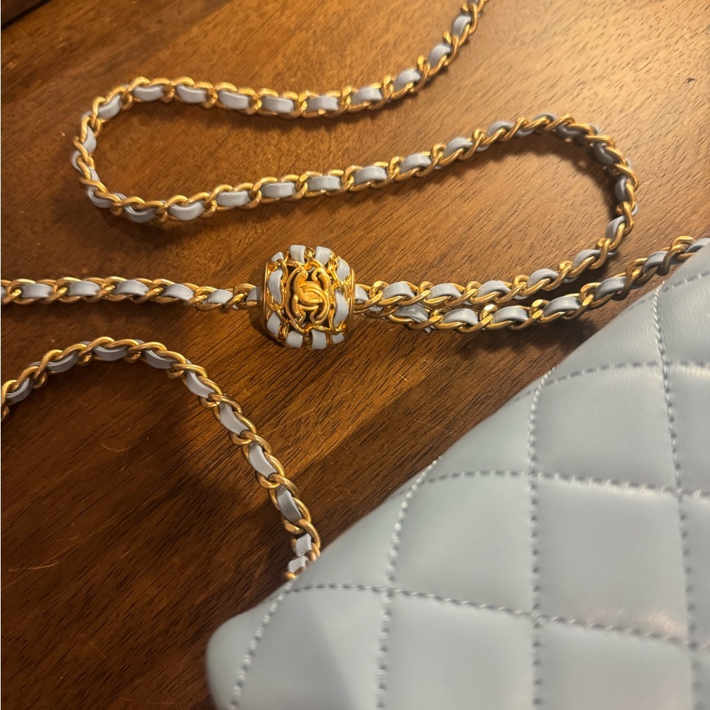 CHANEL NIB Pearl Crush 2022 Square Mini Flap Bag Quilted Purse Light Blue Gold - Picture 4 of 11
